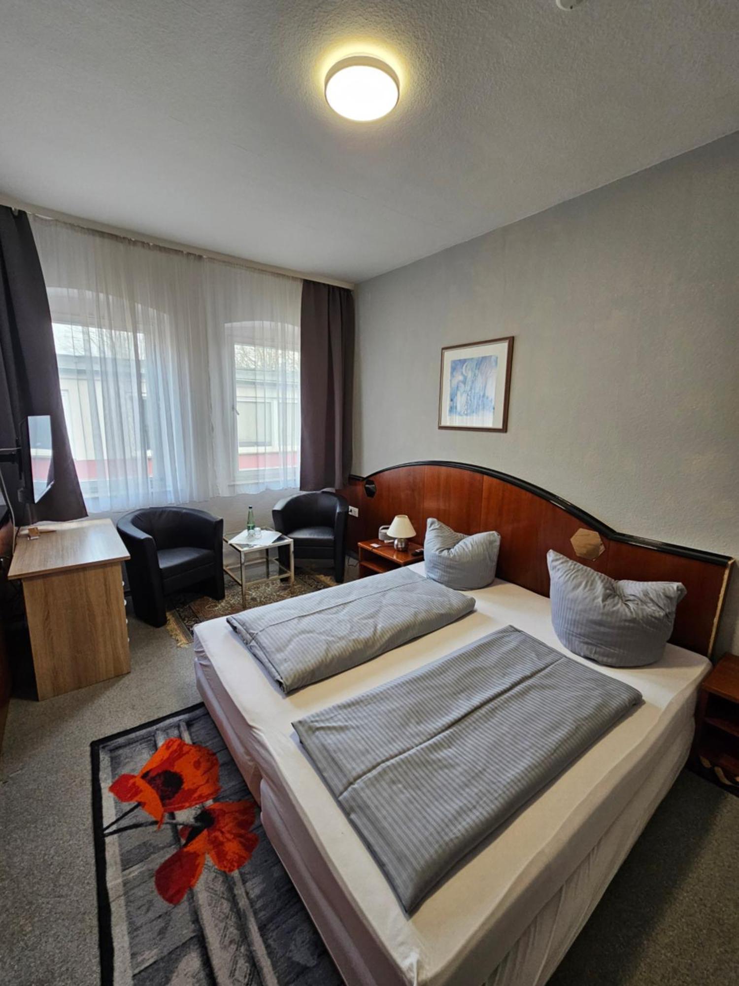 Hotel & Restaurant Krone Rehau Exteriör bild